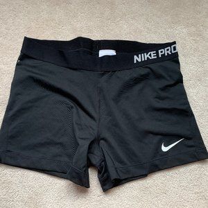 Black Nike Pros Shorts - Like New